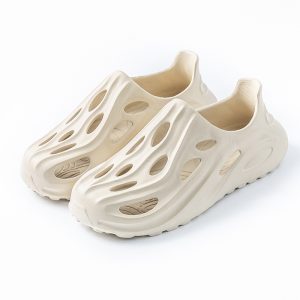 Cave shoes for boys to wear outdoors in summer anti slip and anti odor beach toe slippers men's coconut shoes